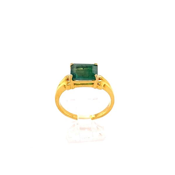 2.11ct Emerald 18K YG 5.31gm Ring