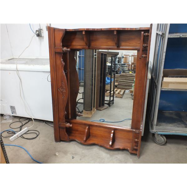 Hutch Mirror & Ottoman