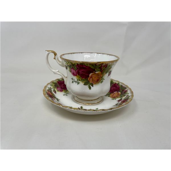 Royal Albert Old Country Rose Tea Cup and Saucer