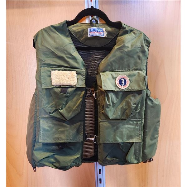 Vintage Mustang Fishing Vest