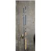 Image 1 : 10' Antique Fishmaster Fishing Rod and Reel