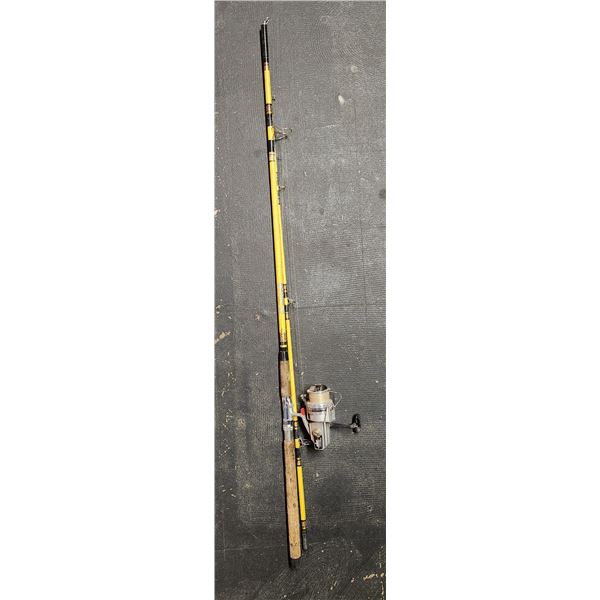 10' 4" Antique Fishing Rod and Diawa 7000C Reel