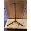 Image 1 : Black Guitar Stand