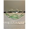 Image 2 : Fluted green depression glass bowl - 8.25" diameter