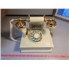 Image 1 : vintage style rotary phone