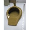Image 2 : vintage bedpan