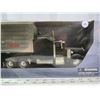 Image 2 : New Ray 1:32 Kenworth W900 semi-truck and trailer diecast model in box - 11933