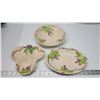 Image 1 : 3 Wade England “Bramble” Vintage Dish Set