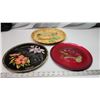 Image 2 : 3 Vintage Hawaii Art Souvenir Trays, 1 with hanger