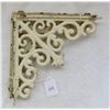 Image 4 : Cast iron ornate brackets one pair