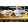 Image 2 : 2 Vintage enamel wash basins