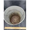 Image 2 : Vintage North Star Oil Pail