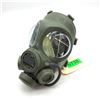 Image 2 : Canadian Forces Gas Mask, Size Med