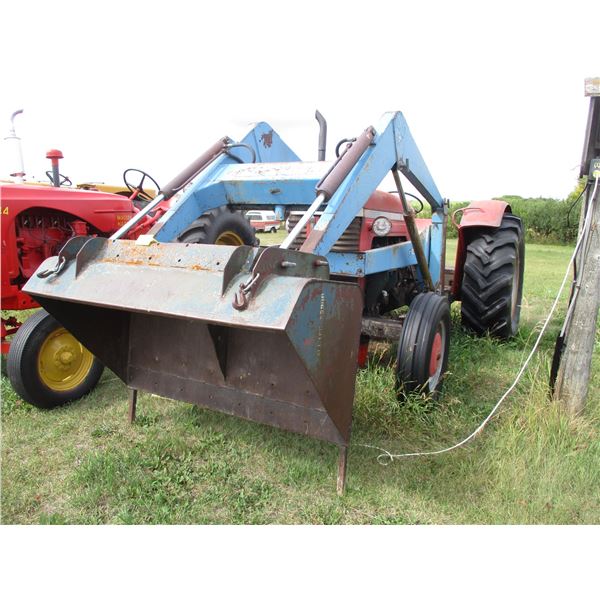 Massey-Ferguson 88 Tractor with Allied Front End Loader (Running but Needs Front Seal)
