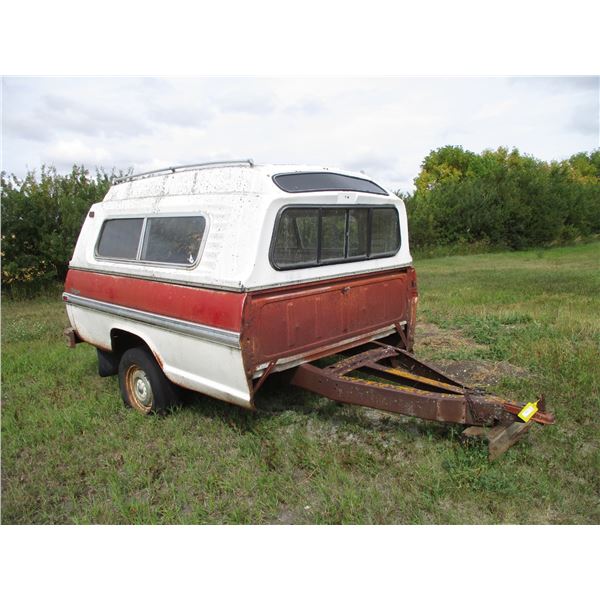 Homemade 2 Wheel Trailer - Needs Tires