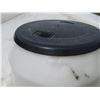 Image 6 : 1000+ Gallon Plastic Water Tank with Valve