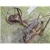 Image 3 : Vintage Sickle Mower (67" Tall Sickle Arm)