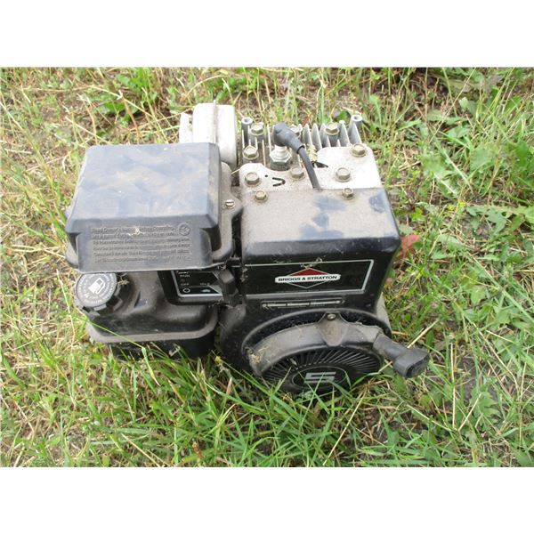 Briggs & Stratton 5 Hp Motor (Working) - Bodnarus Auctioneering