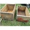 Image 2 : (2) Wooden Shipping Crates, (4) No Hunting Signs