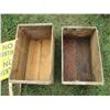 Image 3 : (2) Wooden Shipping Crates, (4) No Hunting Signs