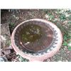 Image 3 : Concrete Bird Bath