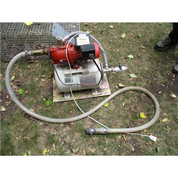 Red Lion 80 PSI Pressure System (Tank & Motor)