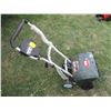 Image 2 : Yard Works Snow Thrower