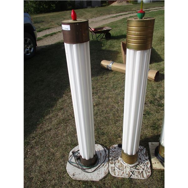 (2) Standing Christmas Light Decorations