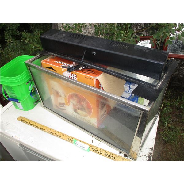 15-20 Gallon Aquarium with Supplies