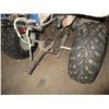 Image 9 : 2 x 4 Polaris Quad (Running When Parked) New-er Back Tires