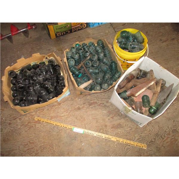 Mixed Lot of Insulators