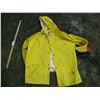 Image 3 : Set of Booster Cables, Raincoat XL