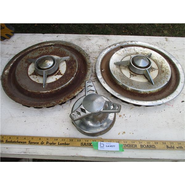 Vintage Hub Caps with Spinner