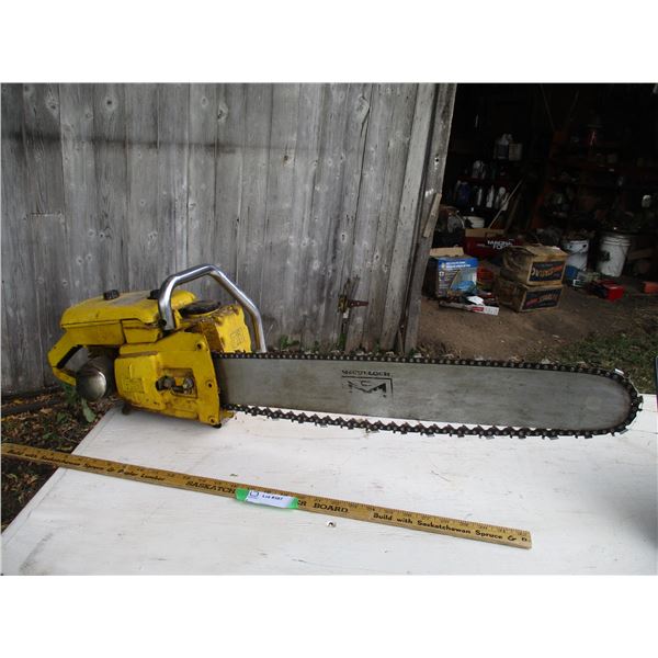 Super 250 McCulloch 28" Bar Chainsaw (Working)