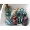 Image 2 : Lot of Insulators