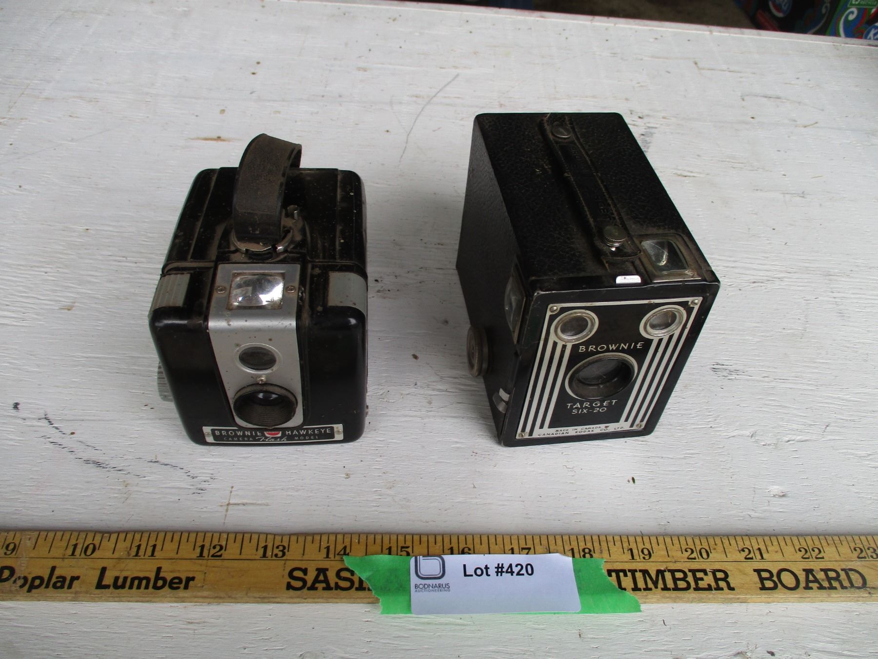 (2) Vintage Brownie Box Cameras (Hawk Eye, Target) - Bodnarus Auctioneering
