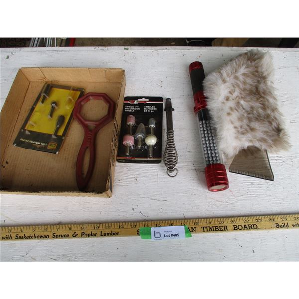 Snap-On Flash Light, 5 Pc. Die Grinder Wheels, Vintage Wrench, Misc.