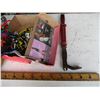 Image 3 : Yard Stick, Nail Puller, Bungee Cords, Rope