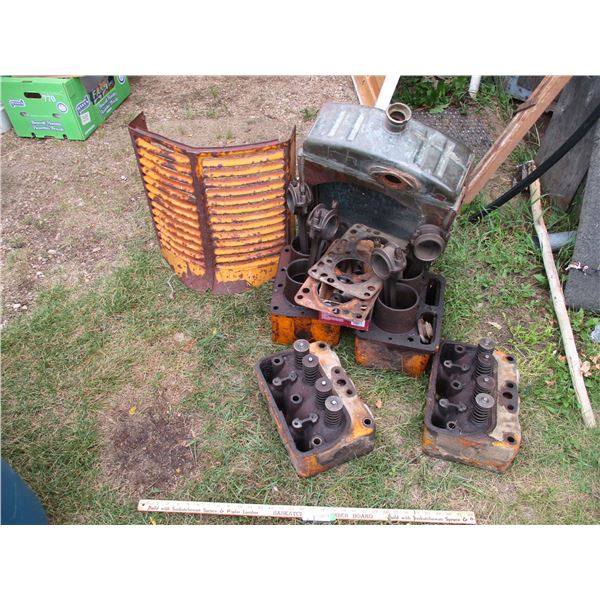 Minneapolis-Moline Pistons, Rad & Grill