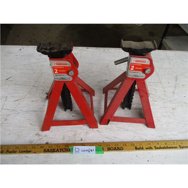(2) 2 Ton Mastercraft Jack Stands