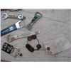 Image 3 : Bottle Openers, Slot Machine Tokens