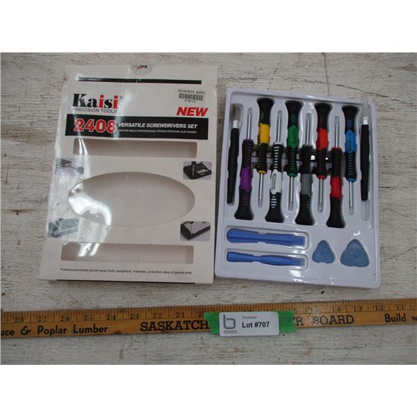 Kaisi Versatile Screw Driver Set (NIB)