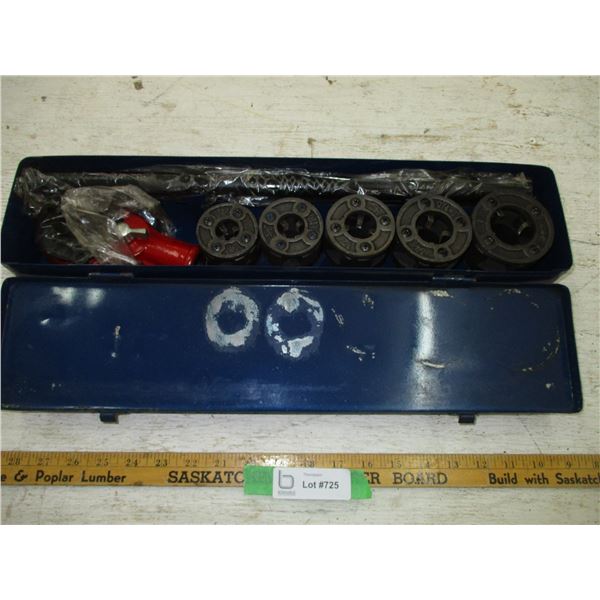 Powerfist Pipe Threader in Case