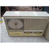 Image 2 : (2) Vintage Radios (1 - Coronado