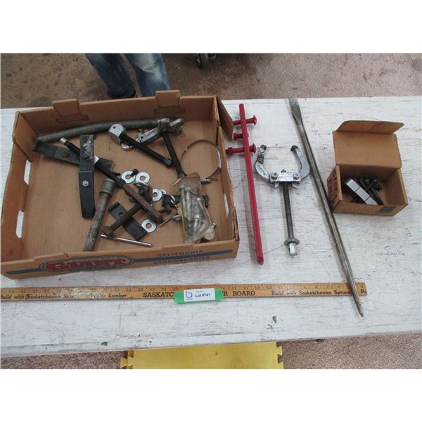 Steering Wheel Puller, Pullers, Bars, Misc.