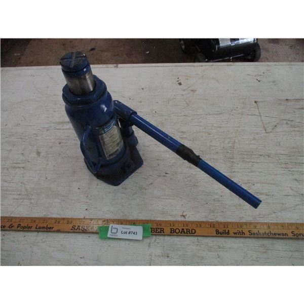 12 Ton Powerfist Bottle Jack