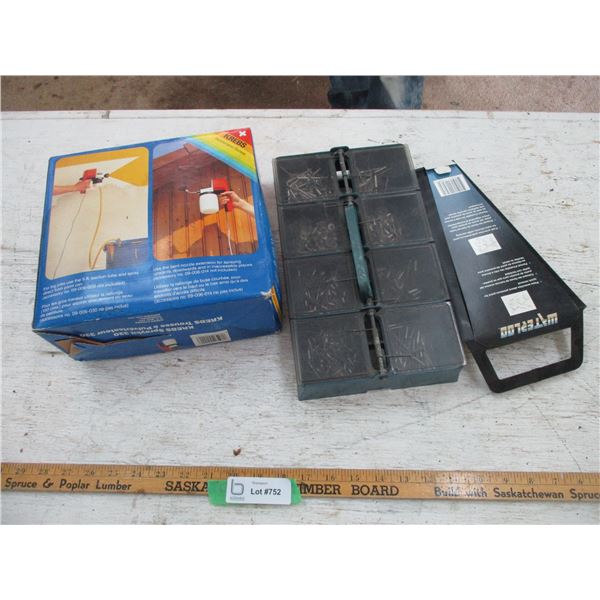 Small Organizer with Pop Rivets, Heavy Duty Spray Kit