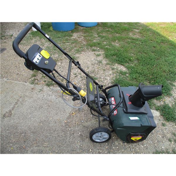Yardworks Snow Thrower