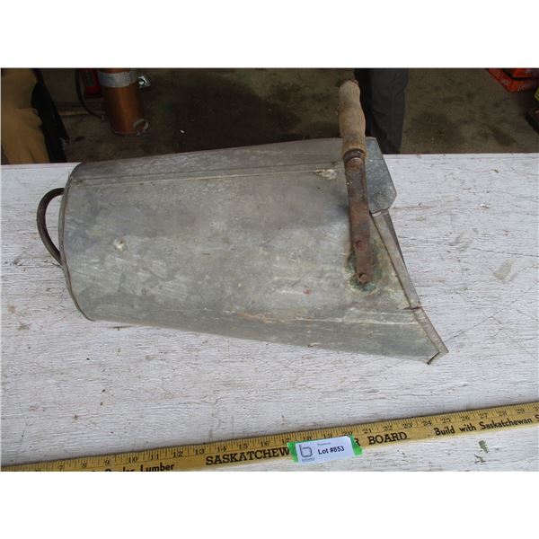 Vintage Grain Scoop