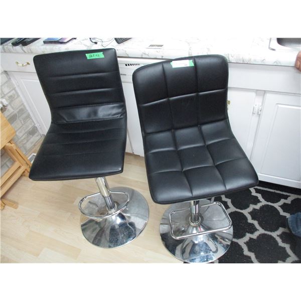 (2x Bid Price) Bar Stools